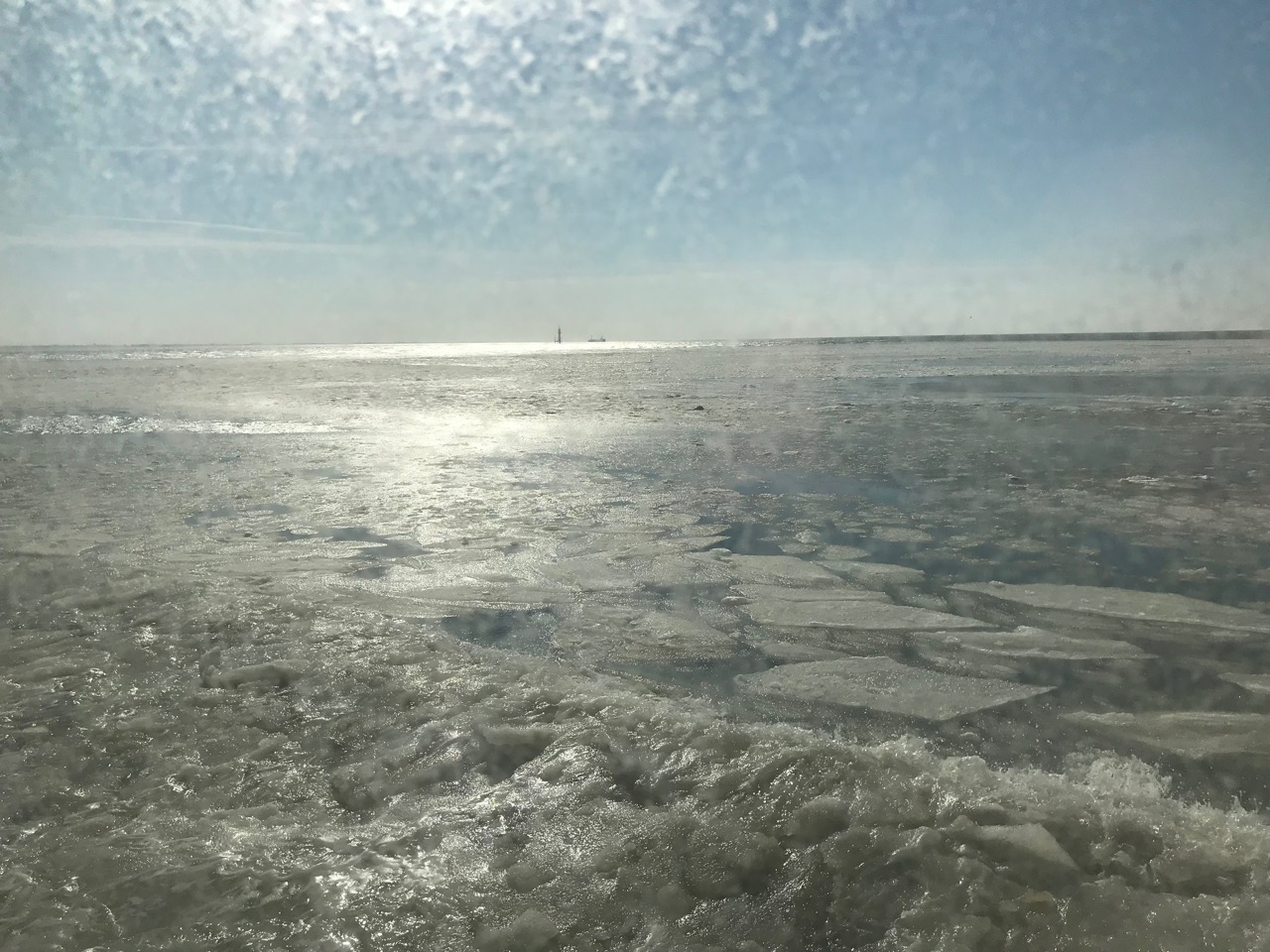 Nordsee mit Eisschollen