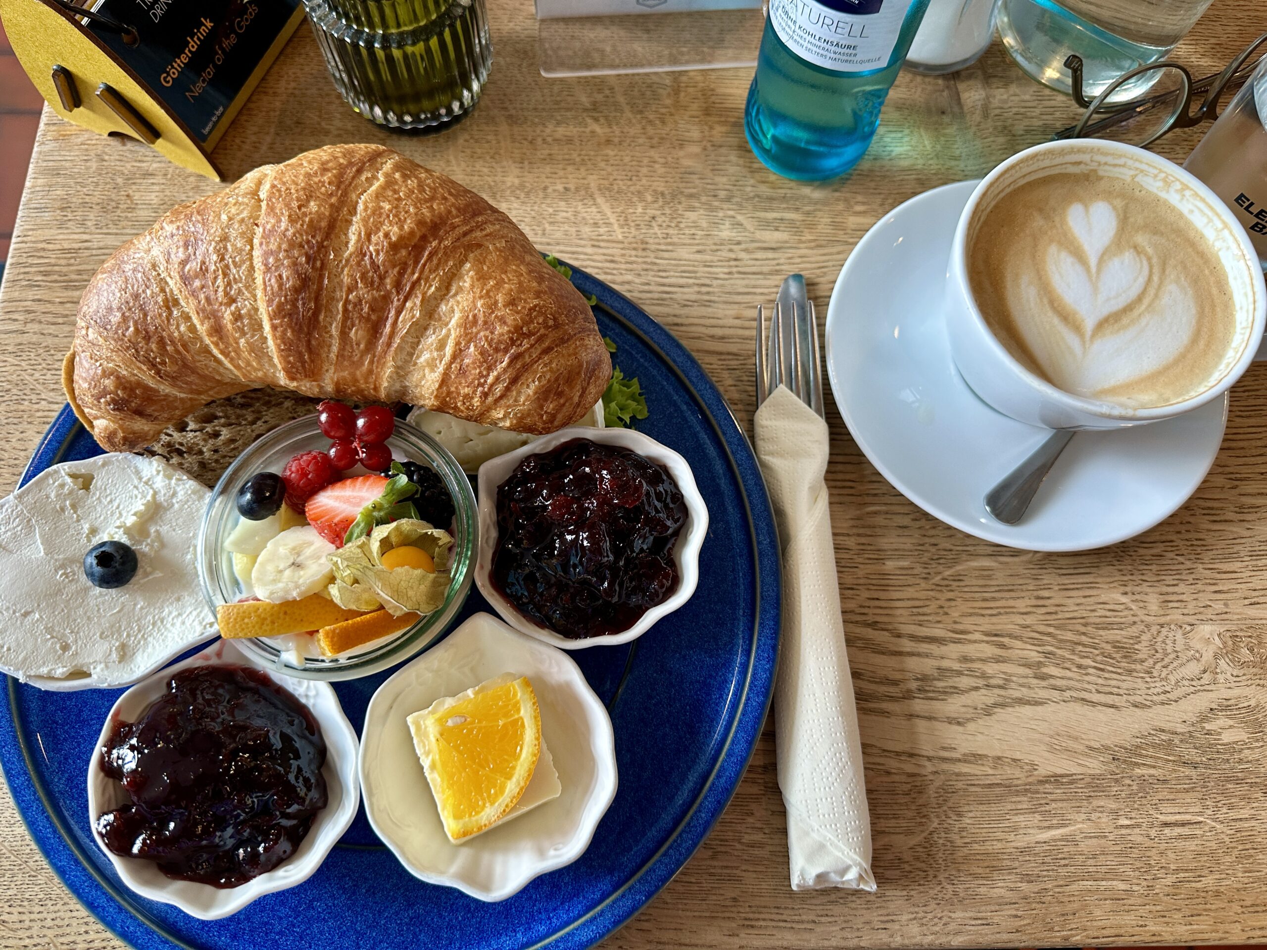 Terrassenglück, auswärts essen & Bücher – Meine Glücksmomente der Woche (09/05/26)